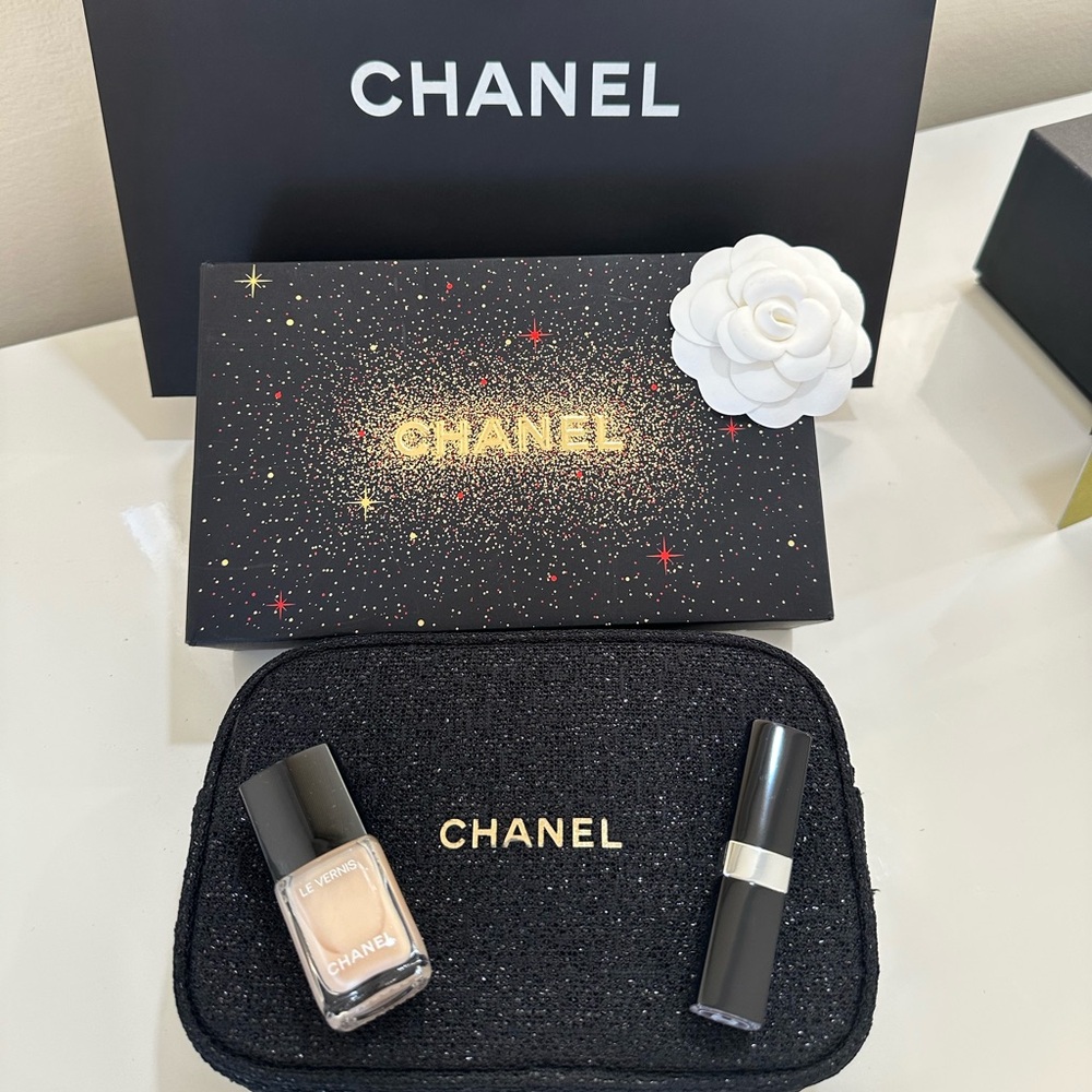 Chanel Holiday Set with Black Pouch, Rouge Coco Balm and Le Vernis